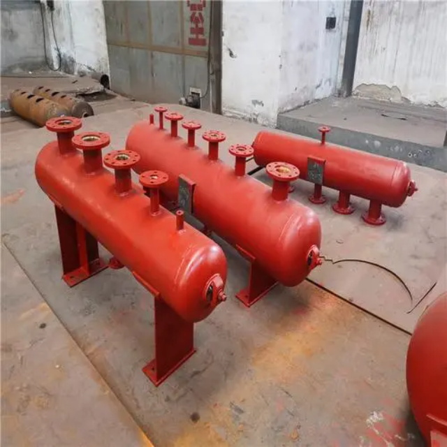 三元分集水器安装高度